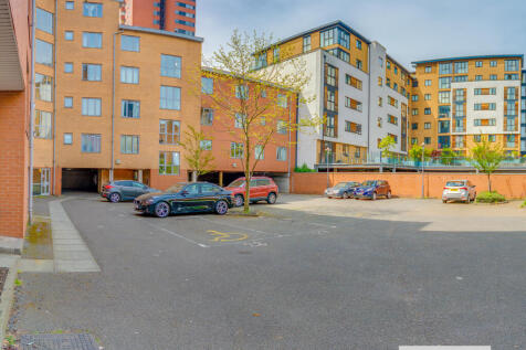 Property Image 9