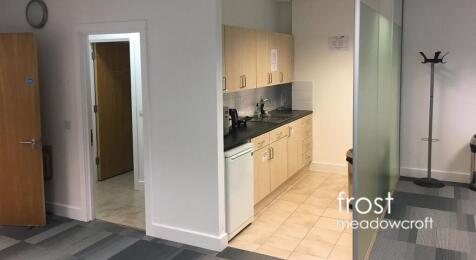 Units 13 Fountain CentreFulham SW6 office 1.jpg