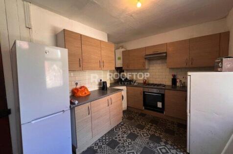 st-michaels-terrace-ls6-3bq-1060757