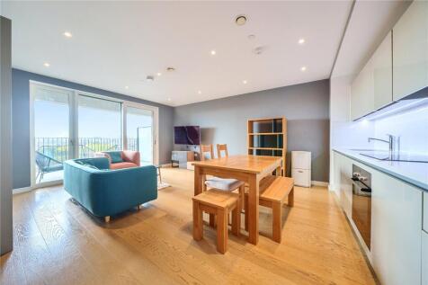 Reception/Kitchen