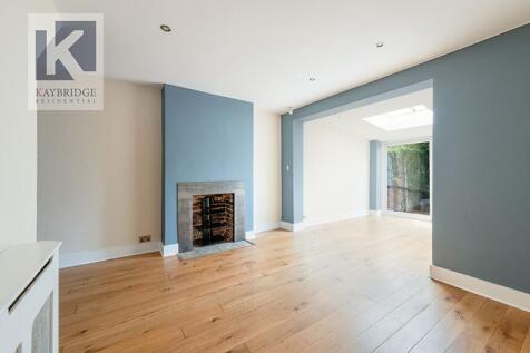 Oaks Avenue, Worcester Park - KT4 8XG