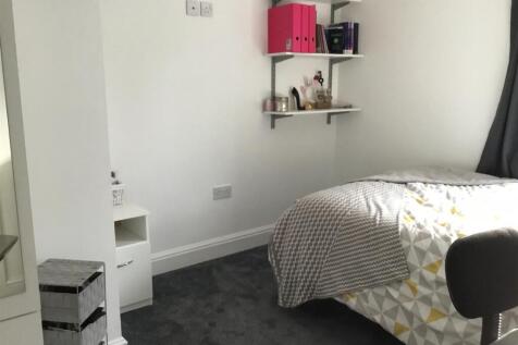 41 Broad St new bed 3.JPG