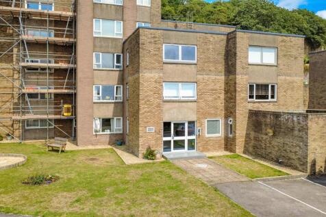 37 Cedar Court 8.jpg