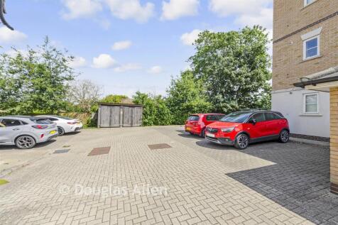 Driveway/Parking