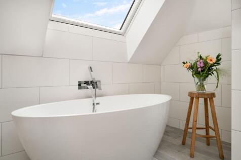 Freestanding Bath Tub - Family Bathroom