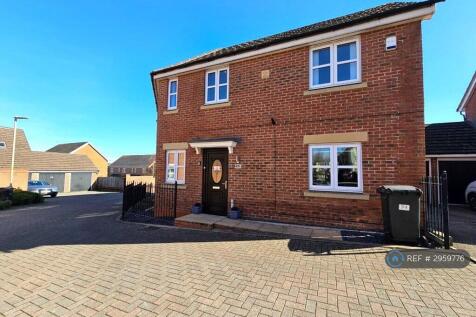 3 Bedroom Semi-Detached in GL4 4PG