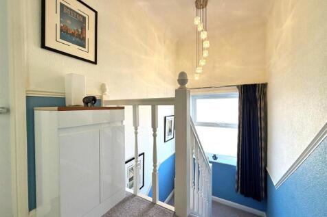 thumbnail_image2 (3).jpg