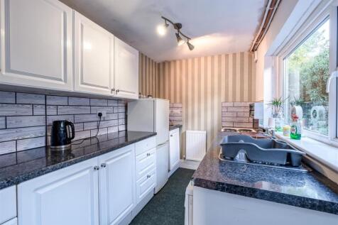 38 Beckside Road (8 of 16).jpg