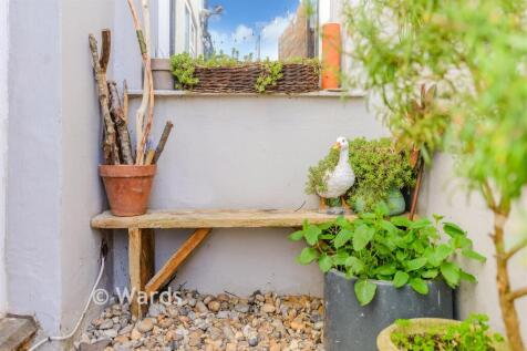 External Lifestyle Photograph