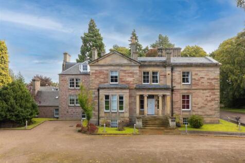 1 Front Flat 6 Hedgefield House.jpg