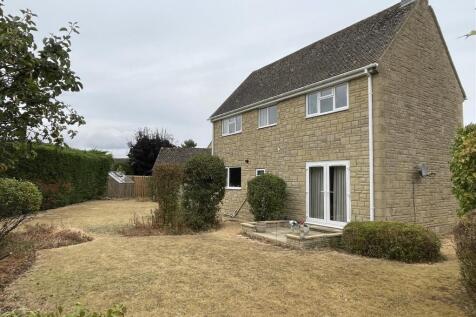 Rear Garden 1.JPG