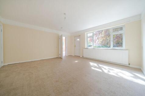 THIRD DOUBLE BEDROOM.jpg