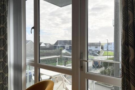 Through to balcony