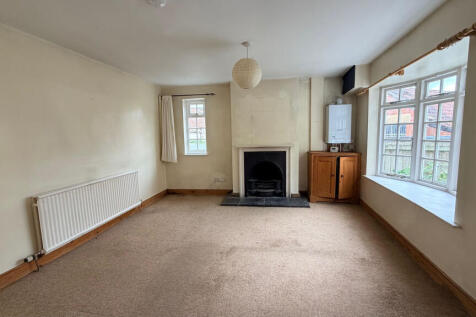 Sitting room.jpeg