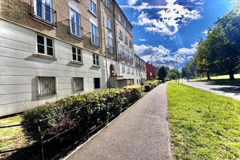 Property Image 9