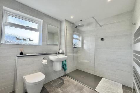 Ground Floor Shower Room