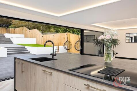 Valley Drive, 140_015.JPG