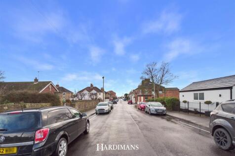 CAM03635G0-PR0139-STILL022.jpg