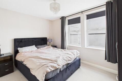 2 bed, 1 bath Flat in Bristol - Photo 6