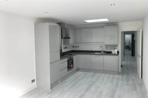 2 Bedroom Flat in RM1 2JH
