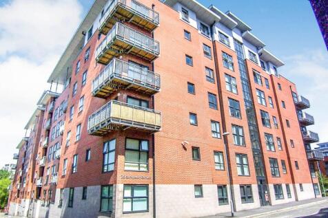 DEPOSIT FREE OPTION AVAILABLE | AVAILABLE 6TH AUGUST | FULLY FURNISHED | BILLS PACKAGE AVAILABLE FOR STUDENTS AT ADDITIONAL COST The Linx is located in Manchester's popular Northern Quarter close to V