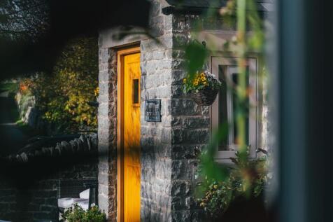 Exterior and Gardens