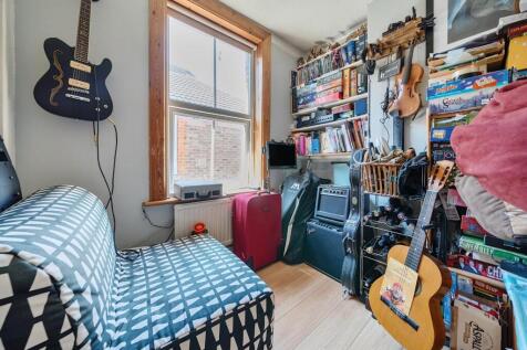 1294907-12-6827502b81b94-ARW .jpg