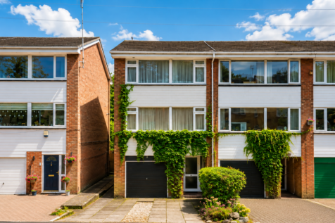 Three Bed Town House - Tytherington