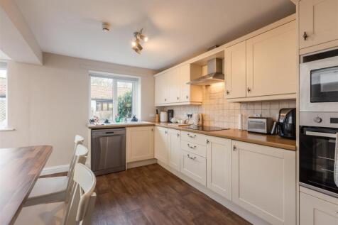 Highcliffe Manor Bungalow-1.jpg