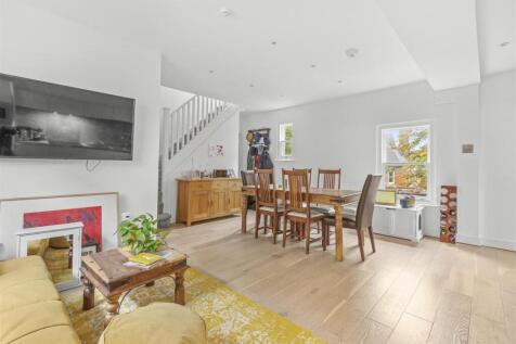 Flat 3 Priory Villas, Priory Road, HP13 6GZ-5.jpg