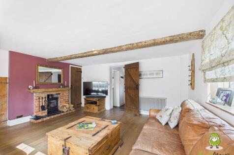 EweMove Basingstoke Estate Agents 17 Vyne Road