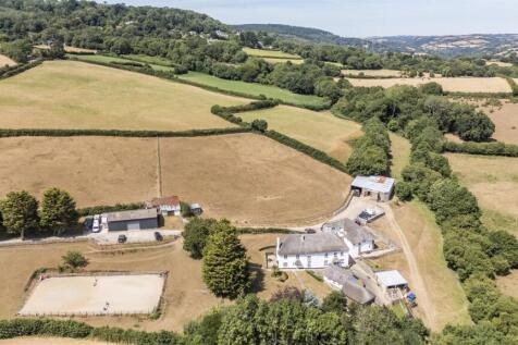Hele Farmhouse