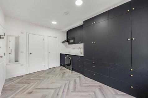 0 bed, 1 bath Apartment in oxford - Photo 3