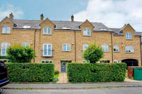 4 Bedroom House in PE19 2UL