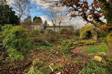 Saxton Mee Well Yard 0059.jpg