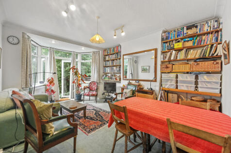 RCCA- 35 grendon gardens- dining area 6 (1)
