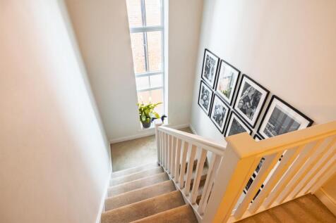 2 George Drive-43.jpg