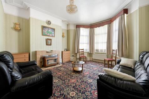 Mildenhall Road, E5