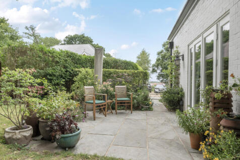 1299518-18-683587...