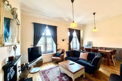 Living Dining Room