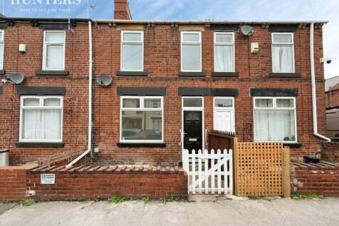 3 Bedroom Terraced in S63 9JL
