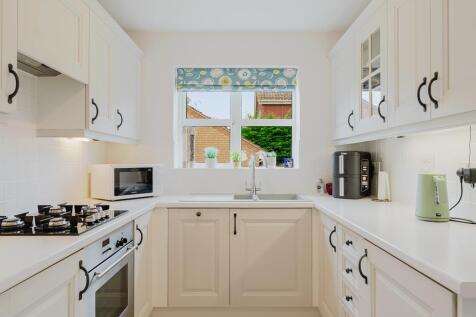 18 Walnut Tree Court, Higham Ferrers (16 of 32).jp