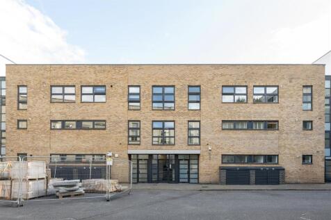 Reading Lane, E8