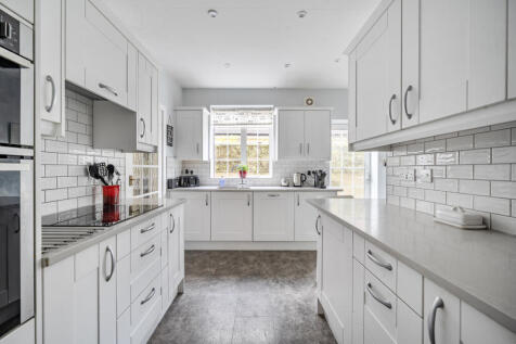 1362551-15-68e52f...