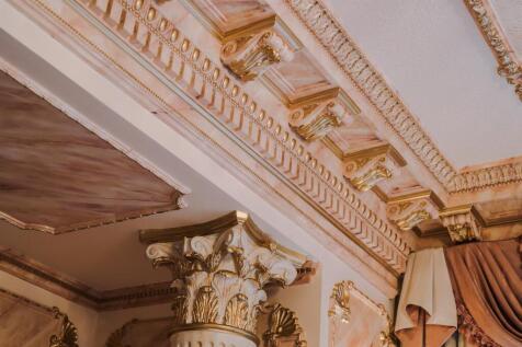 Marble Lounge Cornice