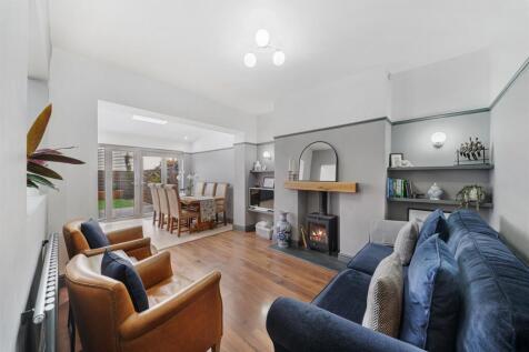 9 LINGFIELD ROAD-38.jpg