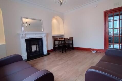 Living room 1