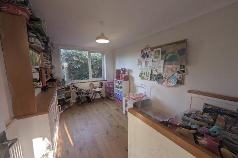 PXL_20251024_0914...