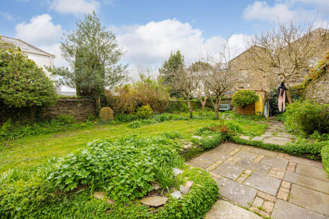 A09 - Western Knowle 130 Fore Street Kingsbridge -