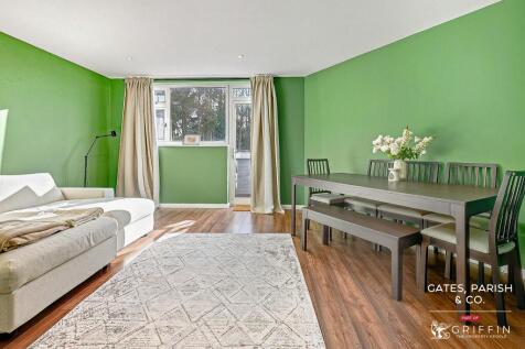 2p2012551p2012555png